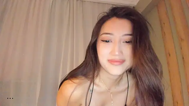 Snapshot of jin__ray chatting on 10.10.25 jin ray online show from 10.10.25