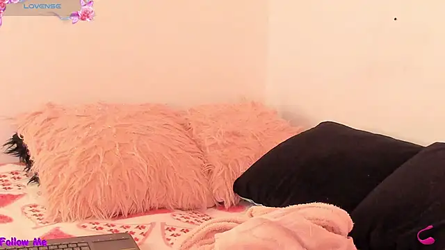 SophieRossi online show from 01.12.26