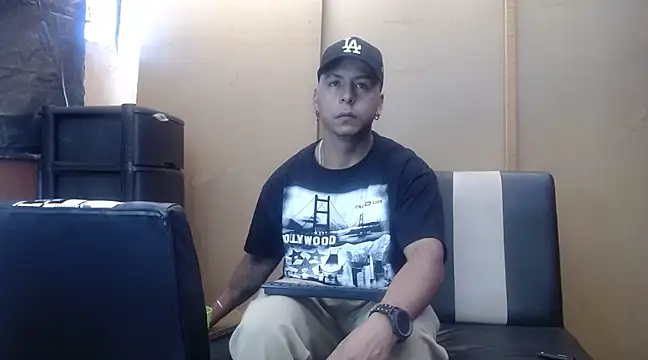 Black hot266 online show from 12.13.24