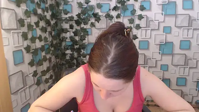 Snapshot of JosieJun_ chatting on 03.05.25 JosieJun online show from 03.05.25