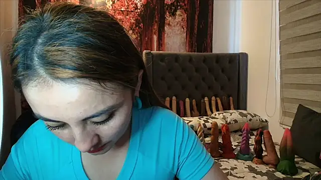 Snapshot of sofia23dirty chatting on 06.20.26 sofia23dirty online show from 06.20.26