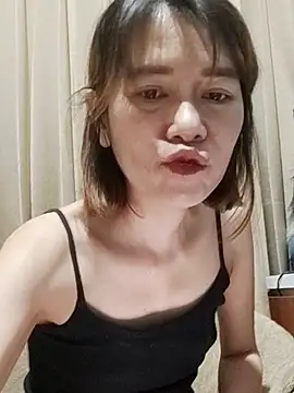 Little suzy5 online show from 02.16.25