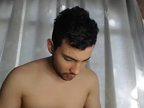 Armando 2002 online show from 01.23.25