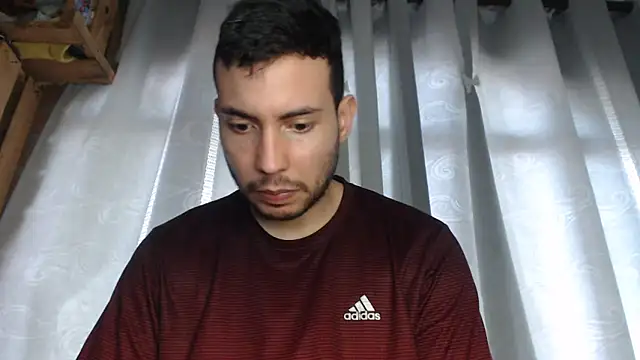 Armando 2002 online show from 02.25.25