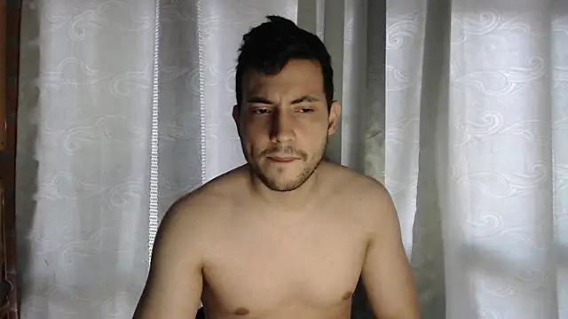 Armando 2002 online show from 03.18.25