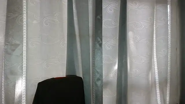 Armando 2002 online show from 10.30.25