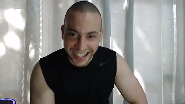 Armando 2002 online show from 11.07.25