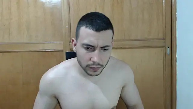 Snapshot of Armando_2002 chatting on 05.31.26 Armando 2002 online show from 05.31.26