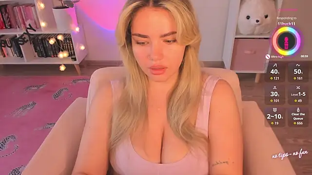 pussy-kattt online show from 10.01.25