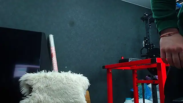 muscularjohnforuX online show from 04.15.26