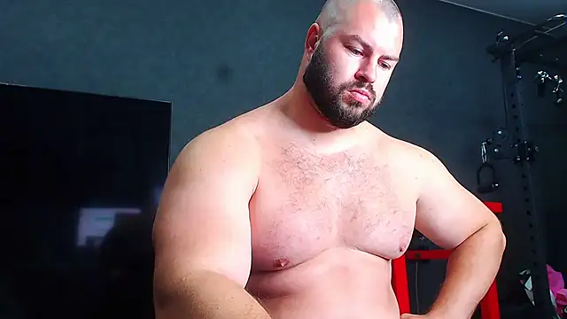 Snapshot of muscularjohnforuX chatting on 06.17.26 muscularjohnforuX online show from 06.17.26