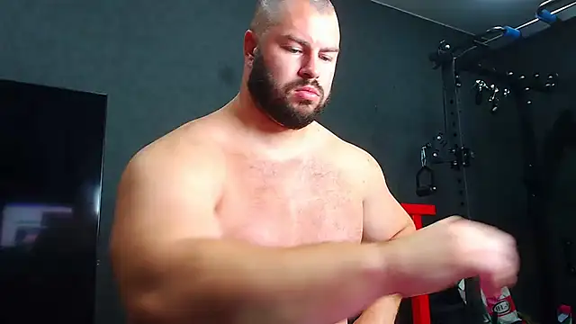 Snapshot of muscularjohnforuX chatting on 06.19.26 muscularjohnforuX online show from 06.19.26