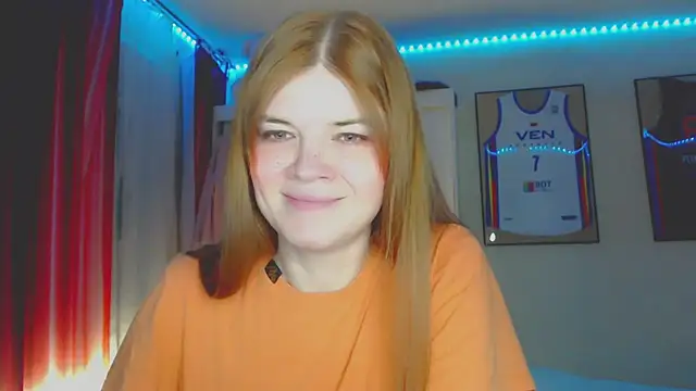 Snapshot of Klementa chatting on 07.11.26 Klementa online show from 07.11.26