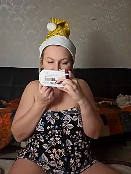 Marushka online show from 12.24.24