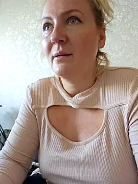 Marushka online show from 10.02.25