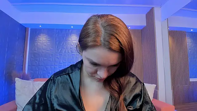 miataylorr1 online show from 01.22.25