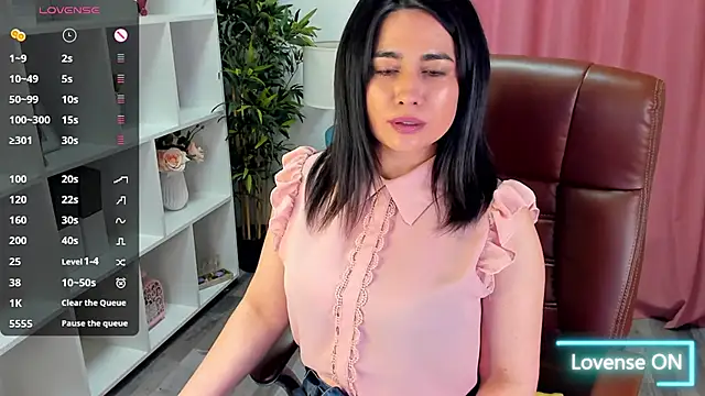 EmaBrownie online show from 04.30.26