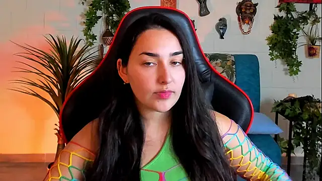 Snapshot of CeceliaJohnson chatting on 02.07.25 CeceliaJohnson online show from 02.07.25