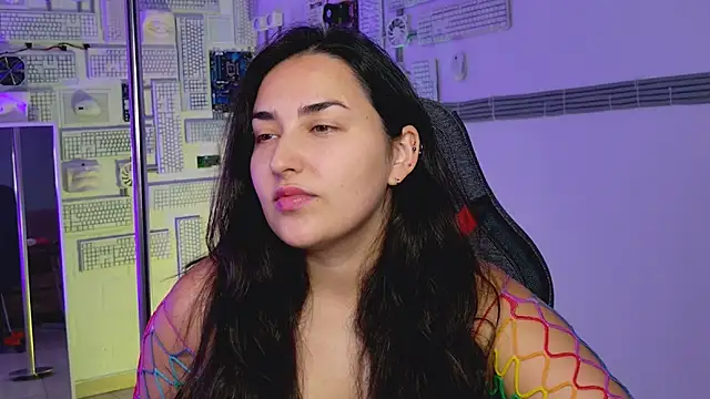 Snapshot of CeceliaJohnson chatting on 09.18.25 CeceliaJohnson online show from 09.18.25