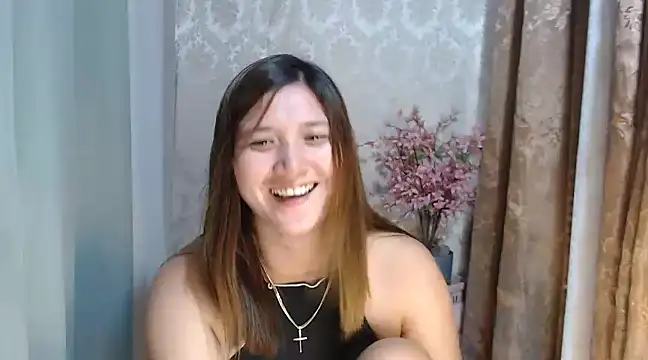 Snapshot of MS_Isabella_Snow92 chatting on 02.05.25 MS Isabella Snow92 online show from 02.05.25