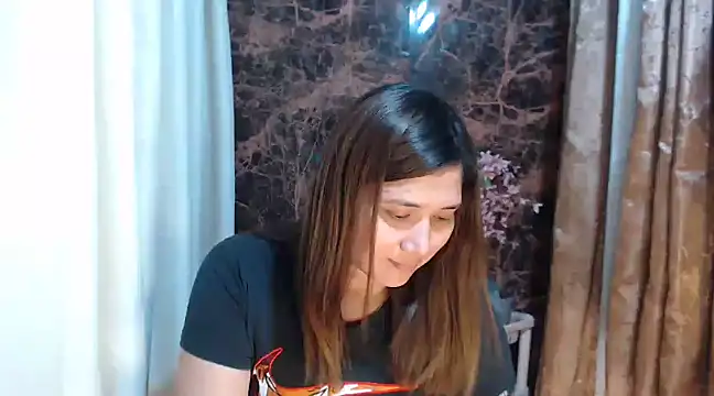 Snapshot of MS_Isabella_Snow92 chatting on 03.08.25 MS Isabella Snow92 online show from 03.08.25