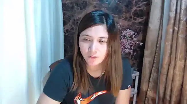 Snapshot of MS_Isabella_Snow92 chatting on 03.08.25 MS Isabella Snow92 online show from 03.08.25