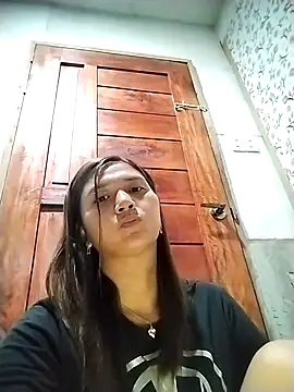 Snapshot of MS_Isabella_Snow92 chatting on 09.15.25 MS Isabella Snow92 online show from 09.15.25