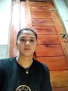 Snapshot of MS_Isabella_Snow92 chatting on 09.18.25 MS Isabella Snow92 online show from 09.18.25