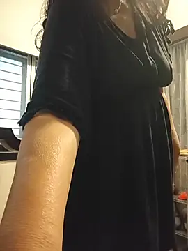 Susannemilf online show from 04.08.26