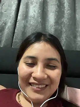 Snapshot of _Bellatrixy_ chatting on 04.29.26 Bellatrixy online show from 04.29.26