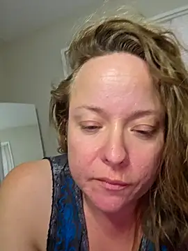 julimonroe online show from 03.01.25