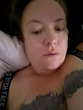 julimonroe online show from 10.15.25