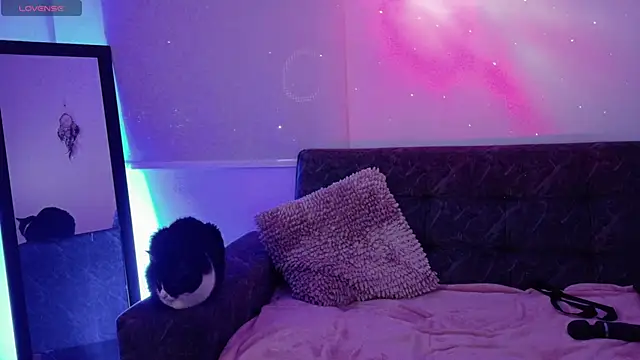 Snapshot of Lia_Tinez chatting on 09.29.25 Lia Tinez online show from 09.29.25