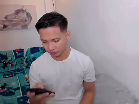 xSebastian19 online show from 12.21.25