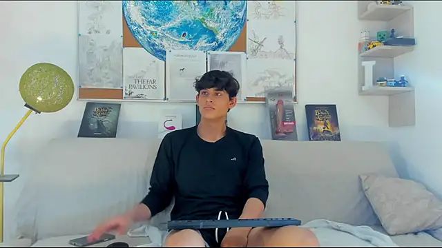 logan thomas online show from 03.03.26