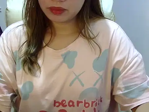 Snapshot of ___zurIII09_ chatting on 11.14.25 zurIII09 online show from 11.14.25