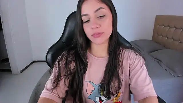 EmmaGrace1999 online show from 05.24.26