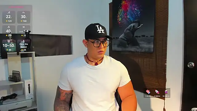 Colton Massif online show from 01.05.25