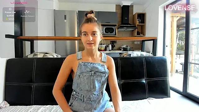 ElizSweet online show from 01.18.26