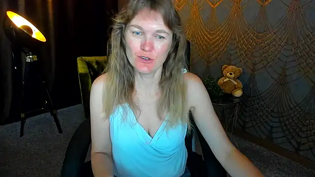 Snapshot of Anabell_xxx chatting on 07.18.26 Anabell xxx online show from 07.18.26