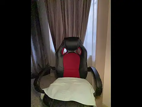 nenalayla online show from 04.17.26