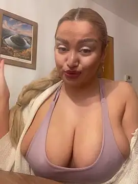 EmiliaPetrova online show from 01.24.25