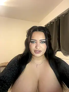 EmiliaPetrova online show from 11.16.25