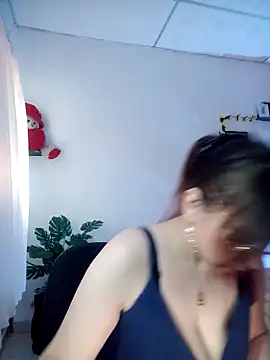 lorenitabella online show from 03.03.26