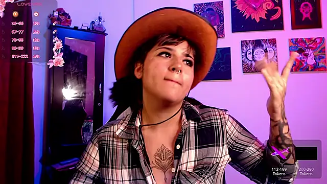 raven-gotic online show from 02.05.25