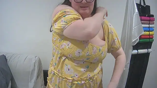 Rebecca Summer online show from 12.27.24