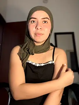 MatchedEyebrow online show from 04.20.26