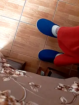 Snapshot of feet_toes chatting on 11.04.25 feet toes online show from 11.04.25