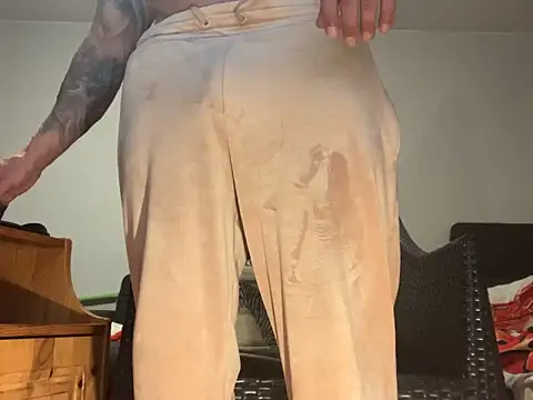 Snapshot of Tyyson03 chatting on 03.11.25 Tyyson03 online show from 03.11.25