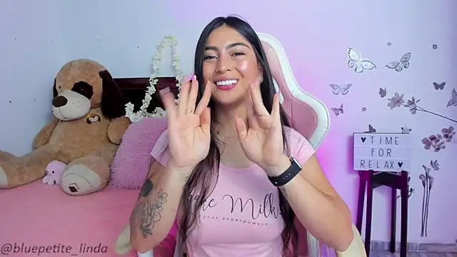 Blue Petite online show from 03.19.25